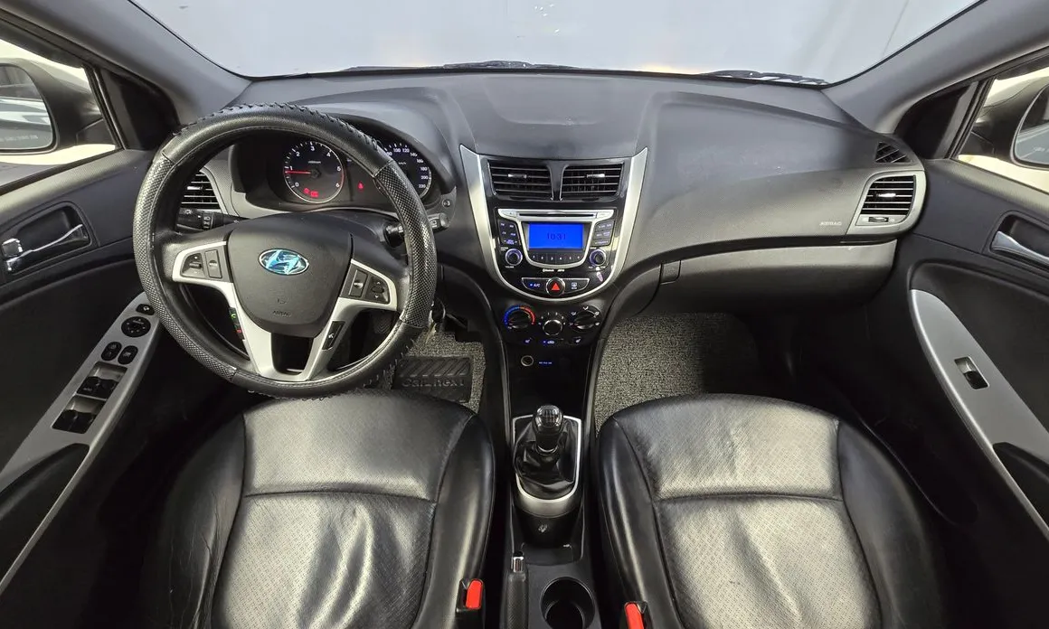 Hyundai Accent