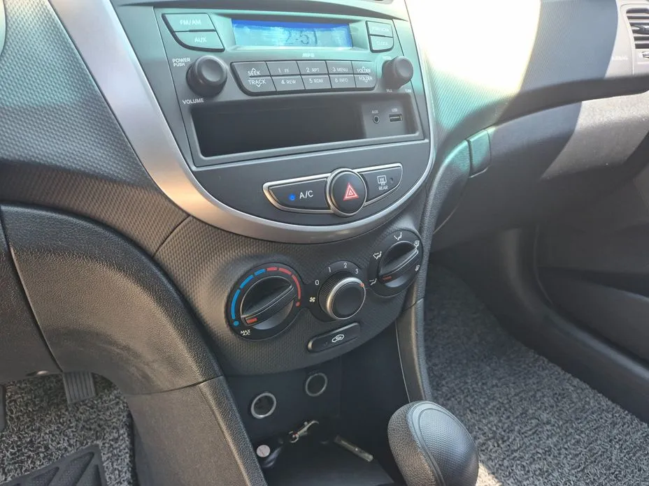 Hyundai Accent