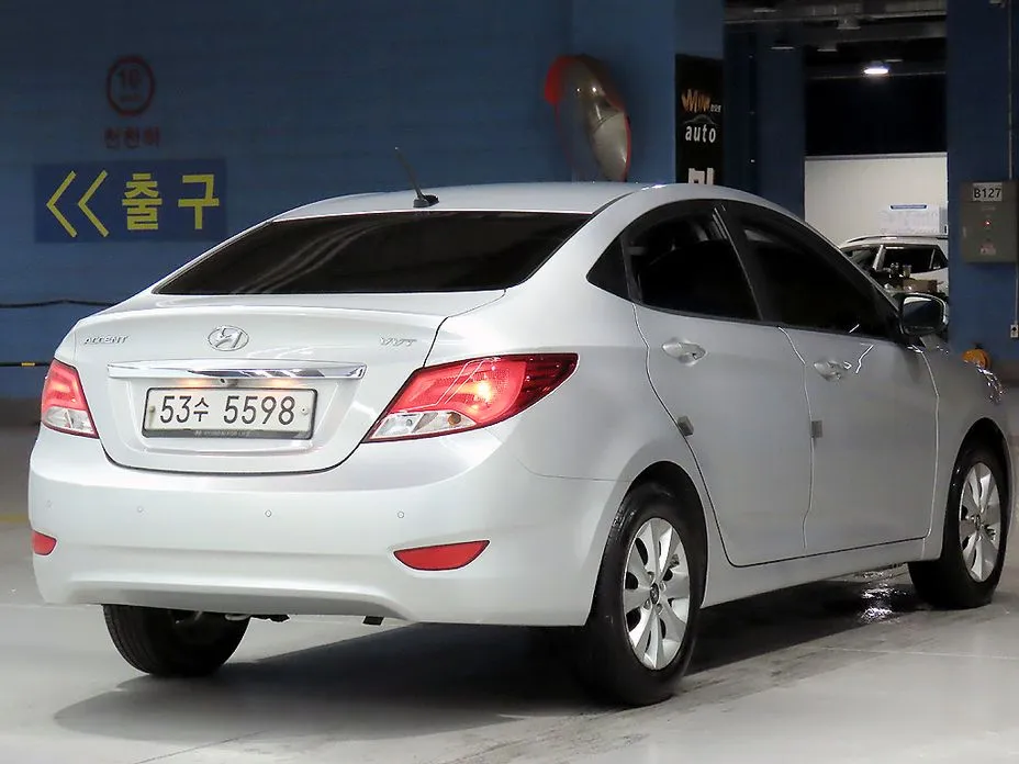 Hyundai Accent