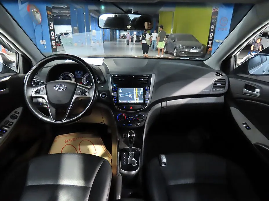 Hyundai Accent