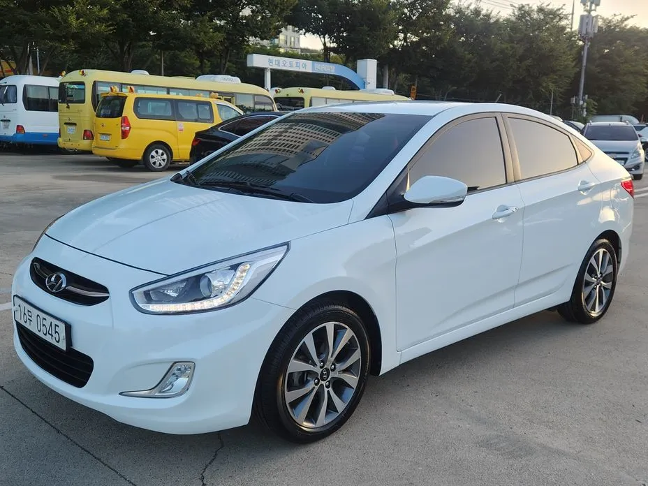 Hyundai Accent