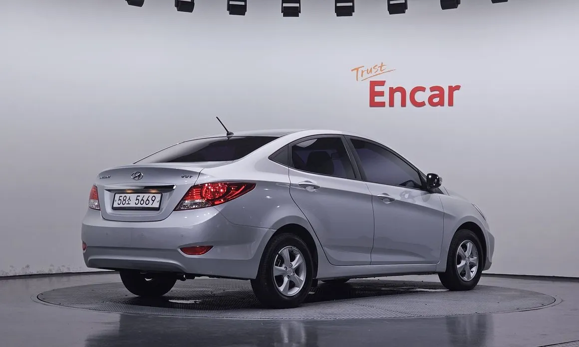 Hyundai Accent