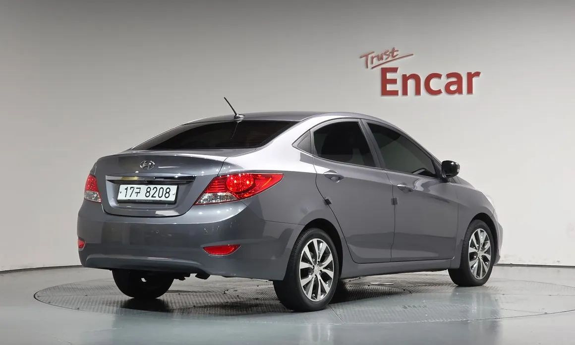 Hyundai Accent