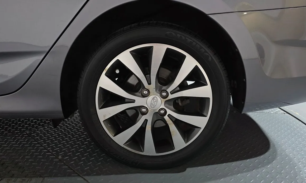 Hyundai Accent