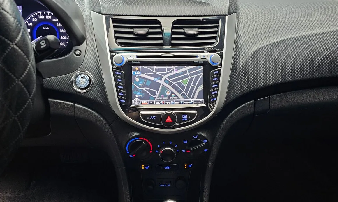 Hyundai Accent
