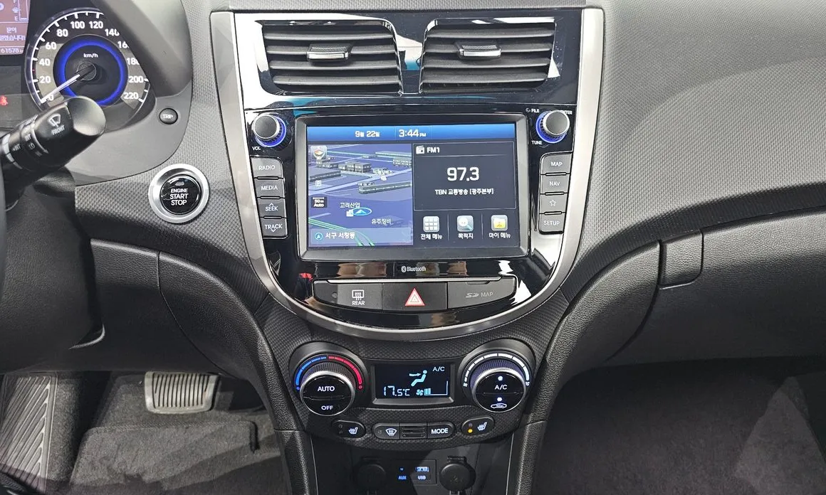 Hyundai Accent