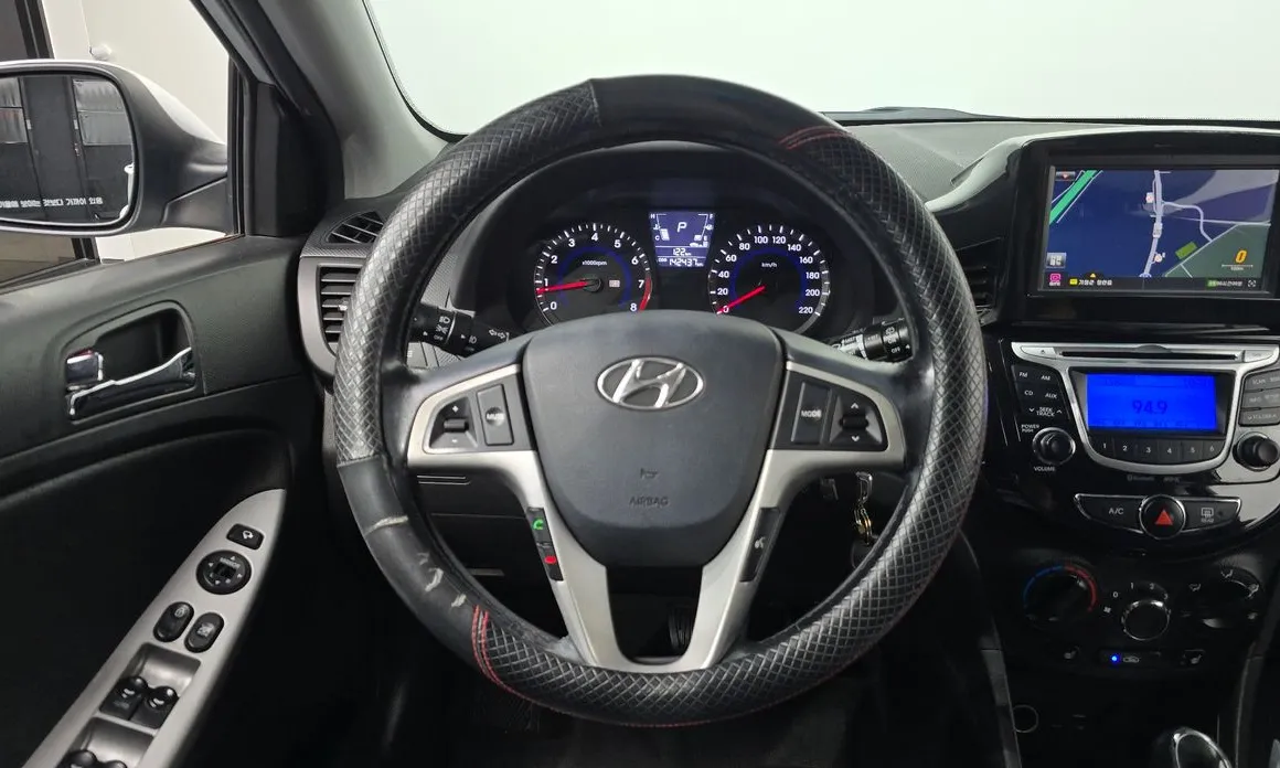 Hyundai Accent