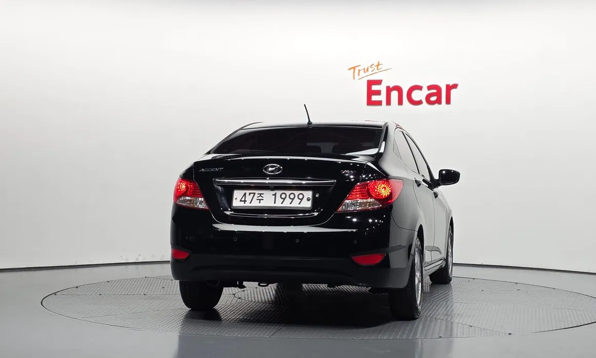 Hyundai Accent