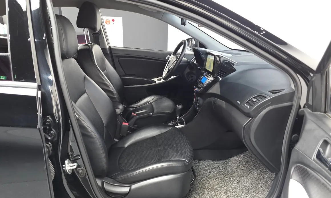Hyundai Accent