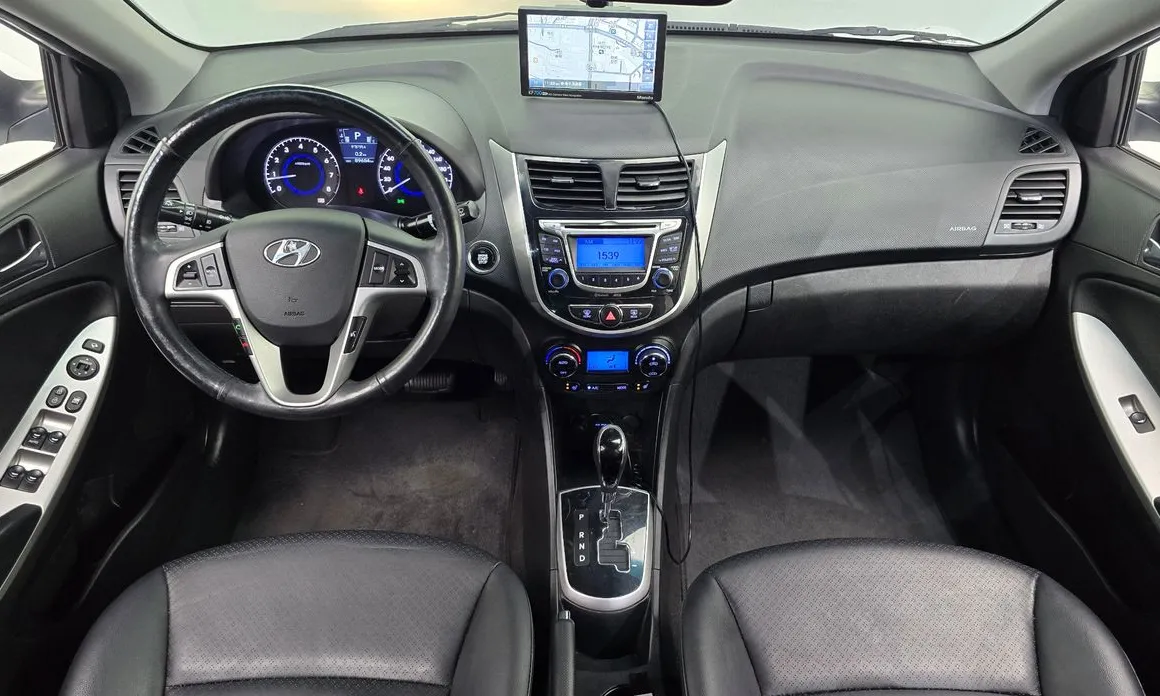 Hyundai Accent