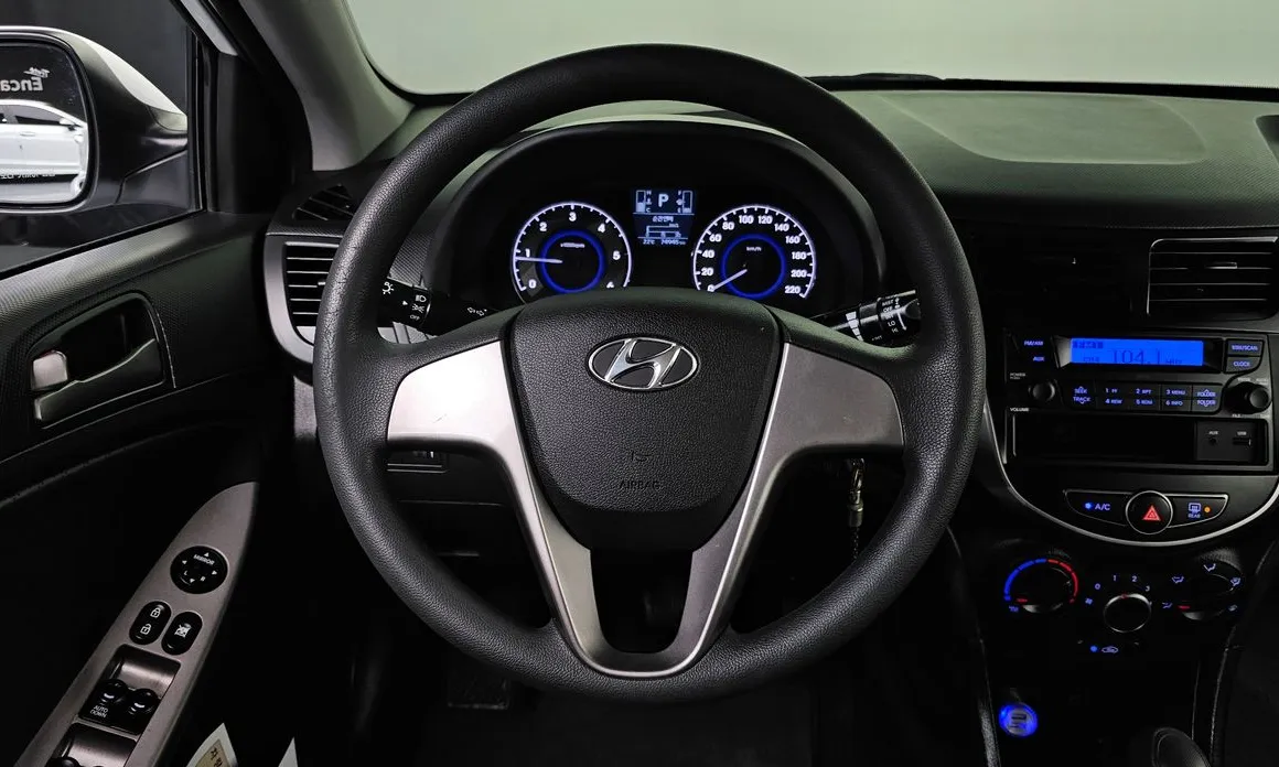 Hyundai Accent