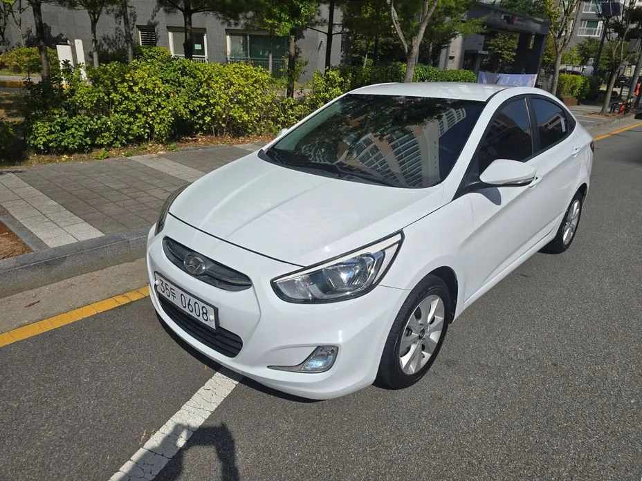 Hyundai Accent