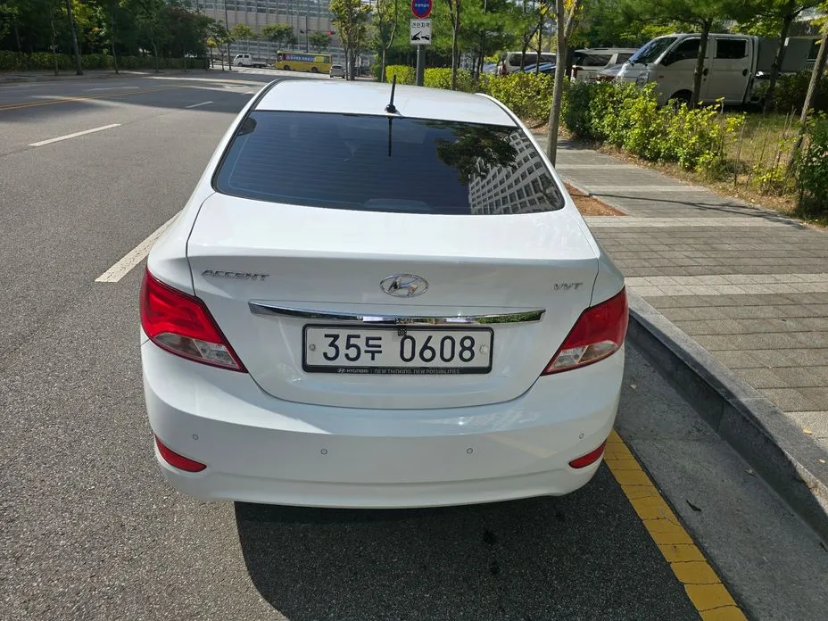 Hyundai Accent
