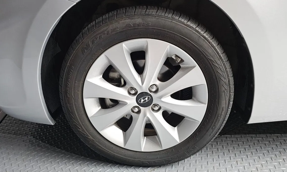 Hyundai Accent