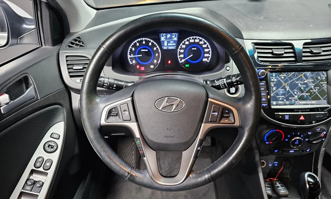 Hyundai Accent
