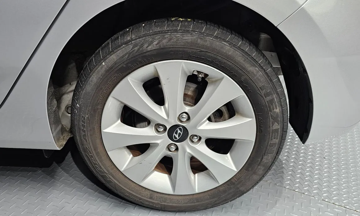 Hyundai Accent