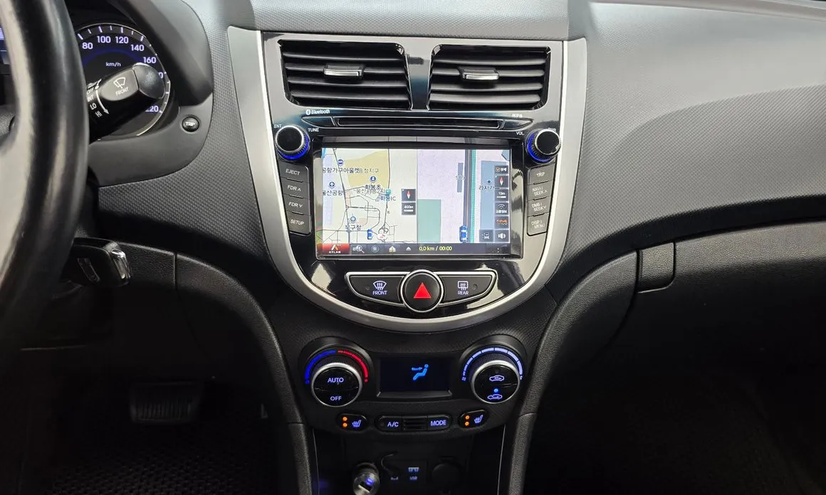 Hyundai Accent