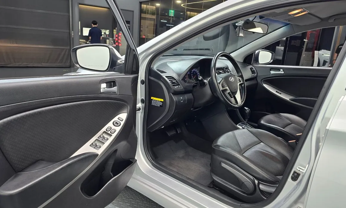 Hyundai Accent