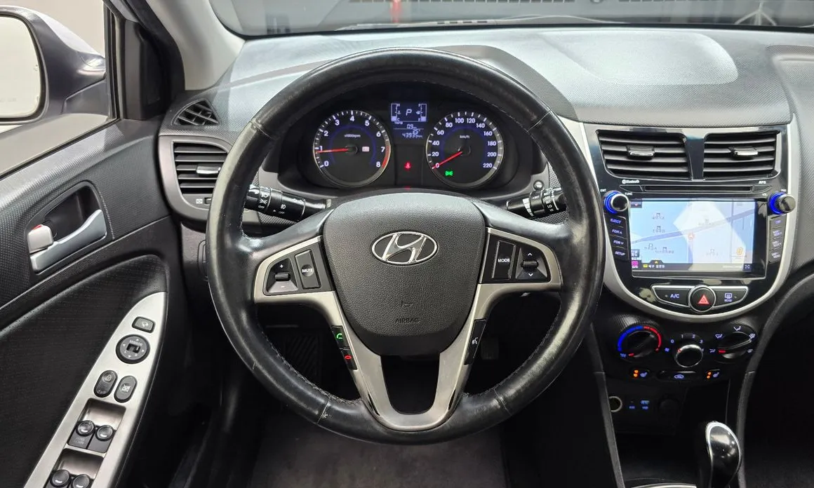 Hyundai Accent