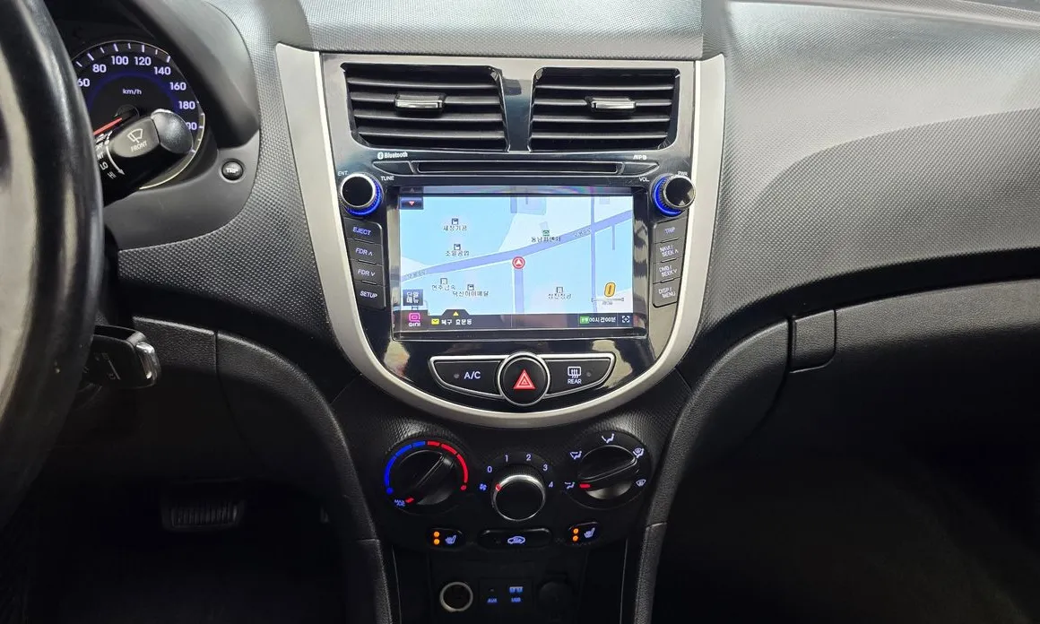 Hyundai Accent