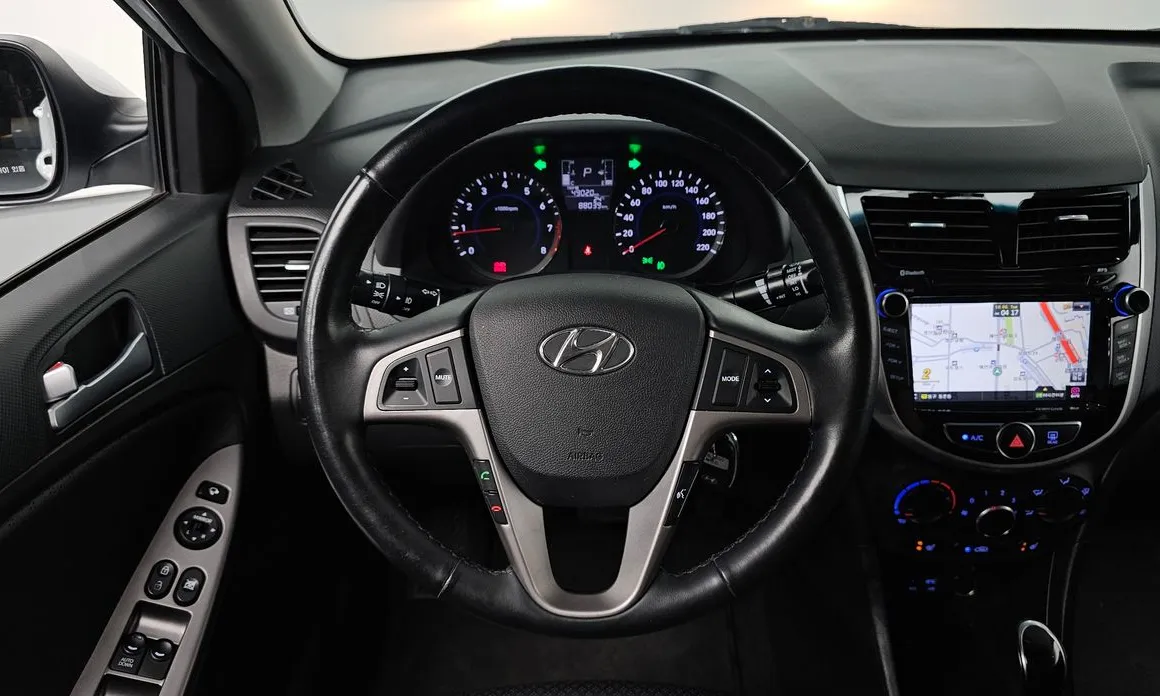 Hyundai Accent