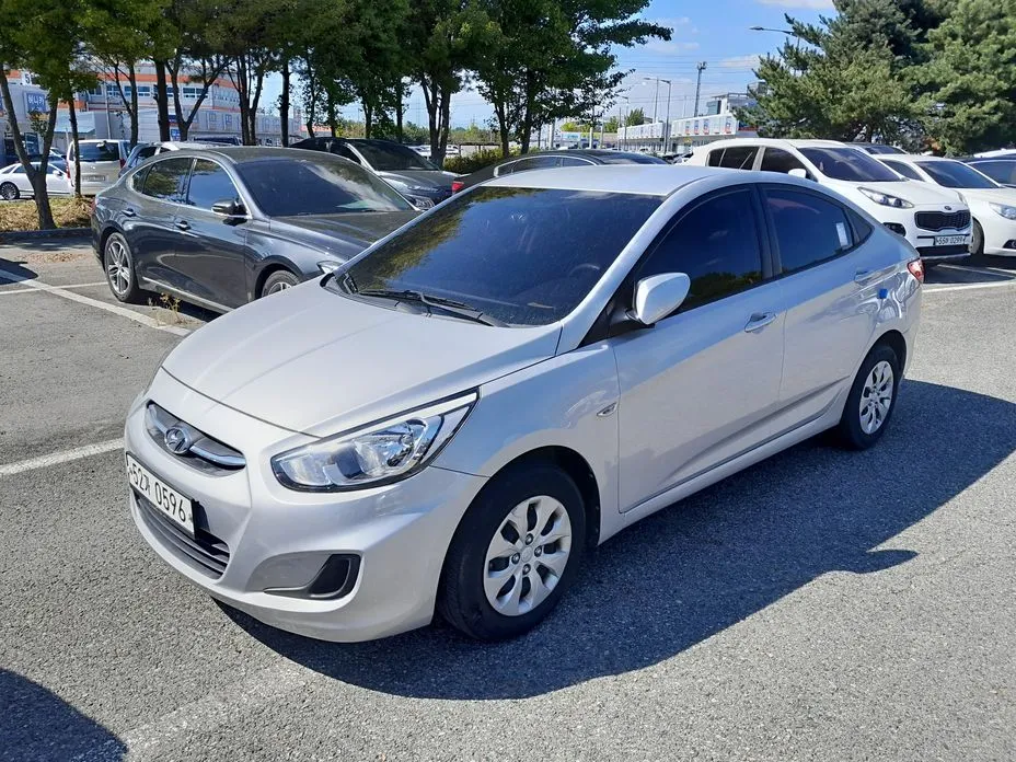 Hyundai Accent