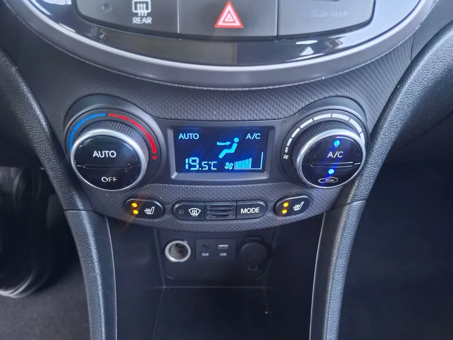Hyundai Accent
