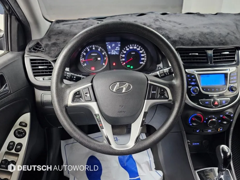 Hyundai Accent