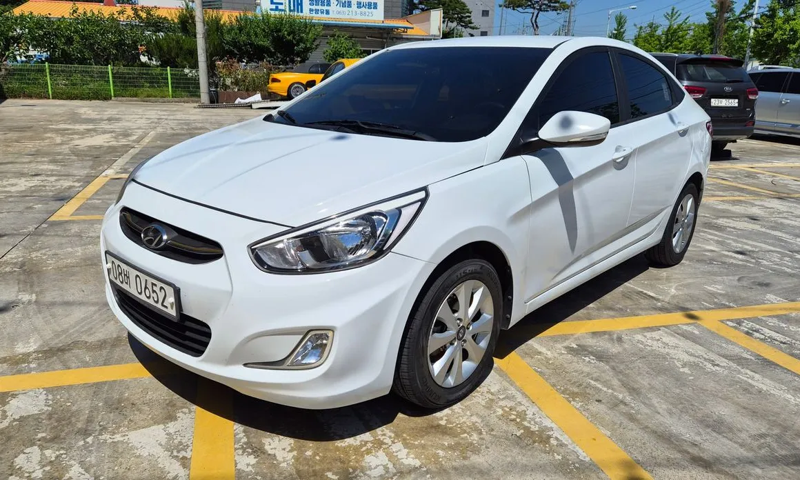 Hyundai Accent