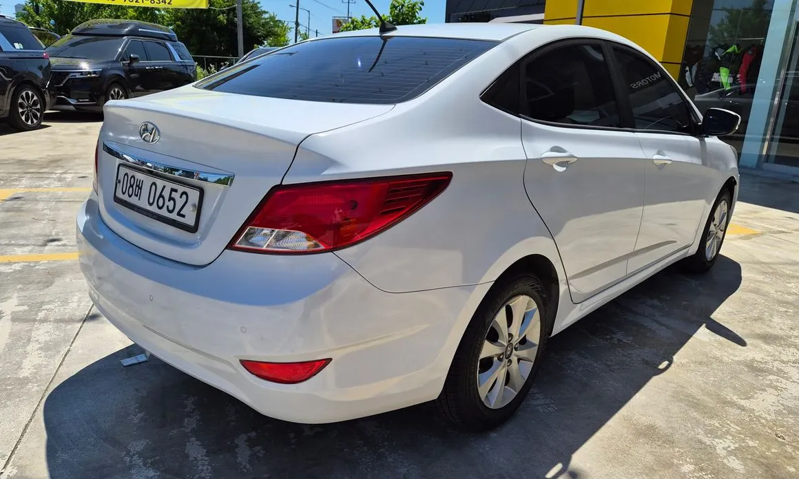 Hyundai Accent
