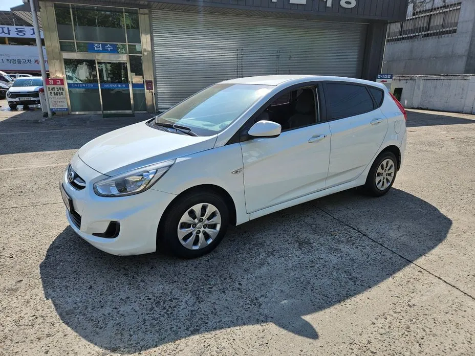 Hyundai Accent