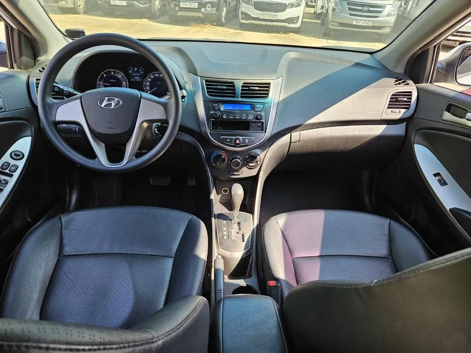 Hyundai Accent