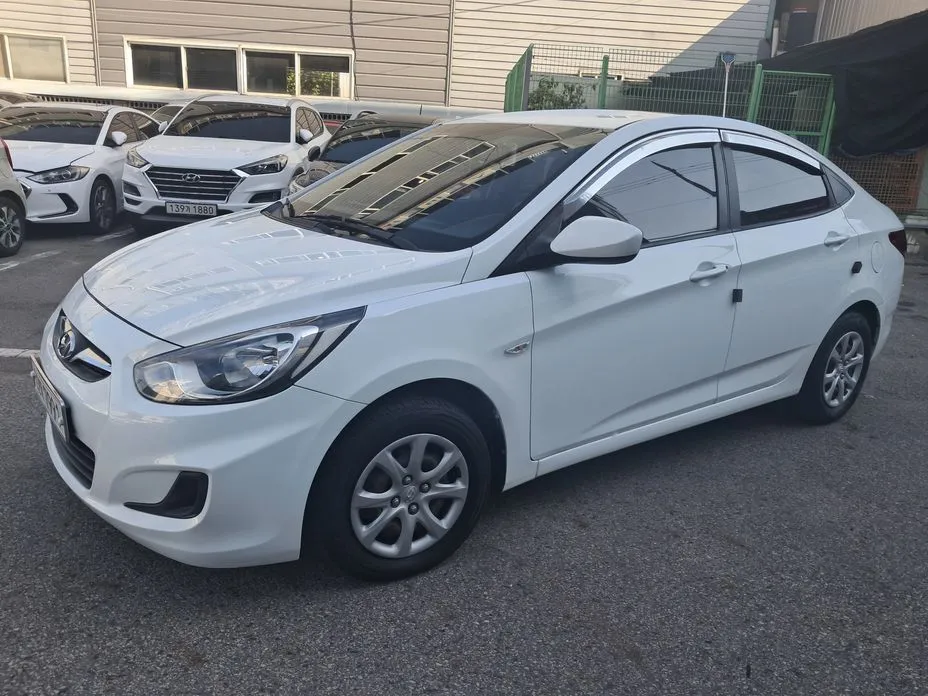 Hyundai Accent