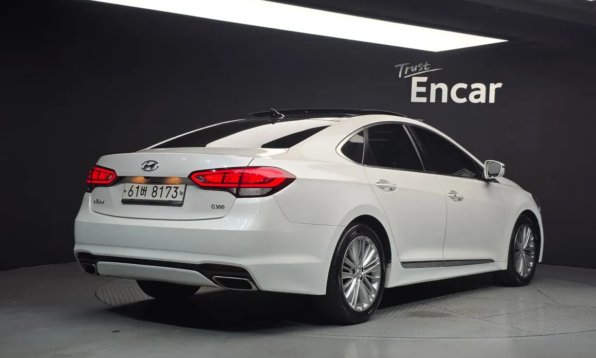 Hyundai Aslan