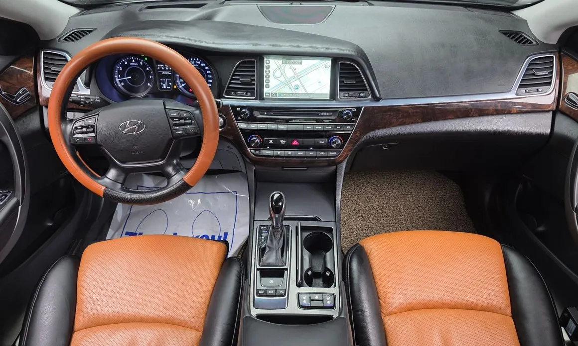 Hyundai Aslan