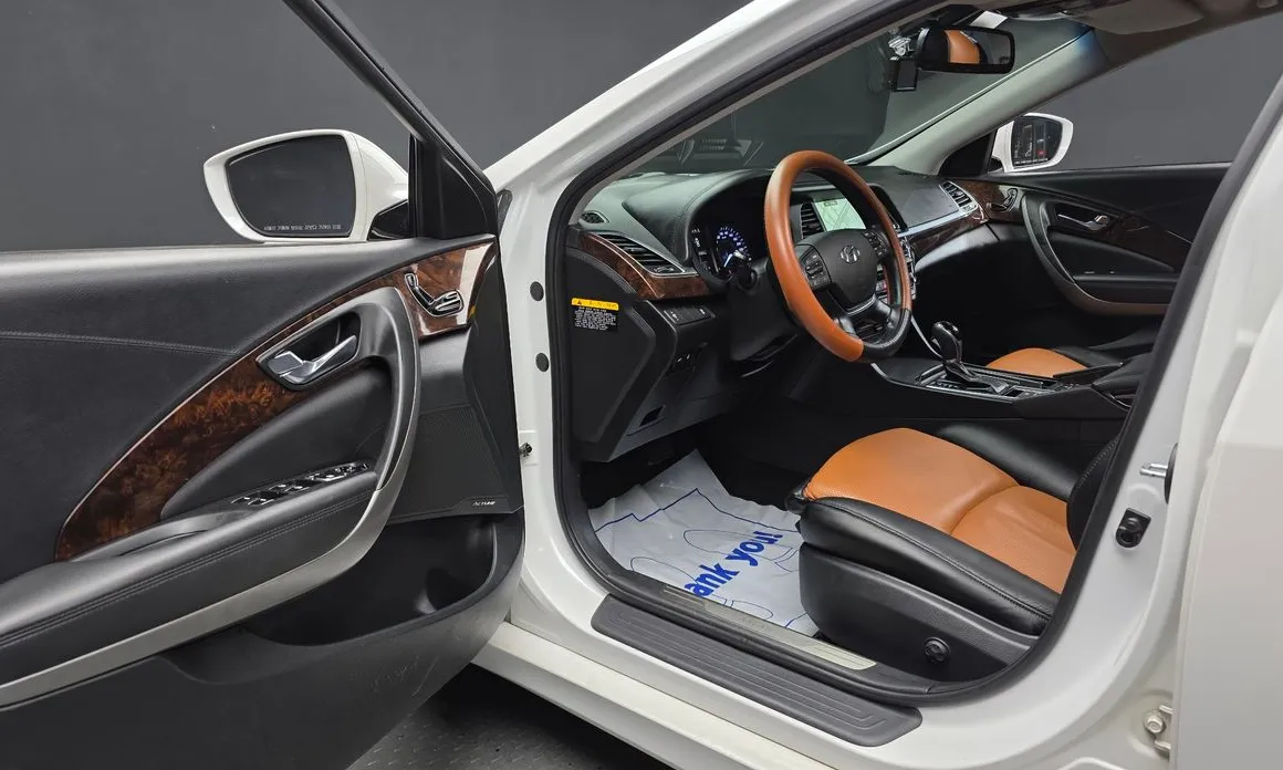 Hyundai Aslan