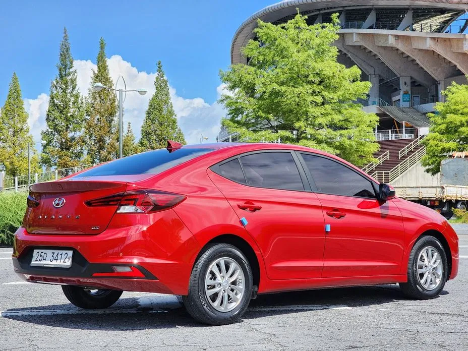 Hyundai AVANTE