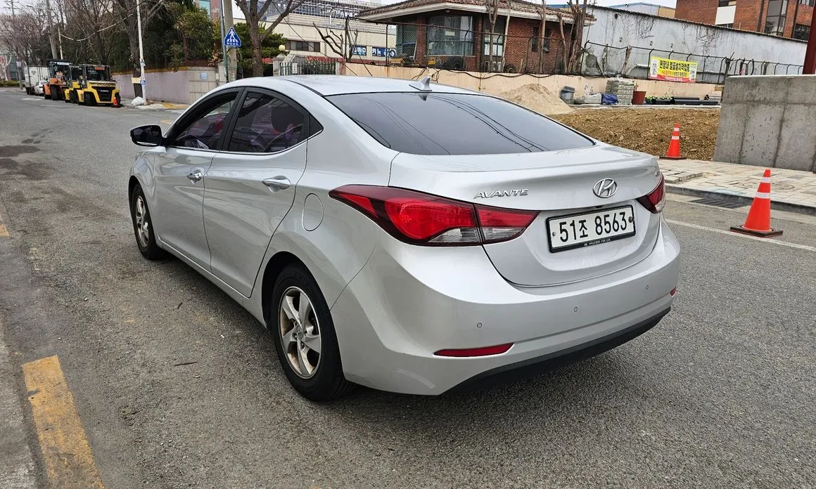Hyundai AVANTE