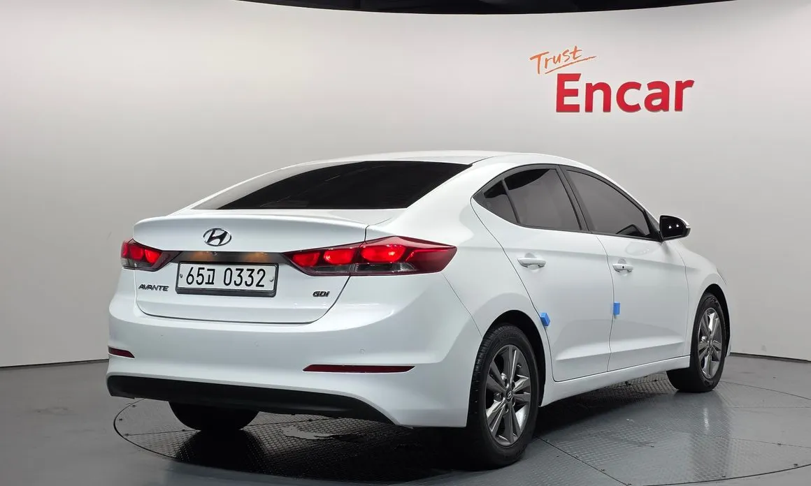 Hyundai AVANTE