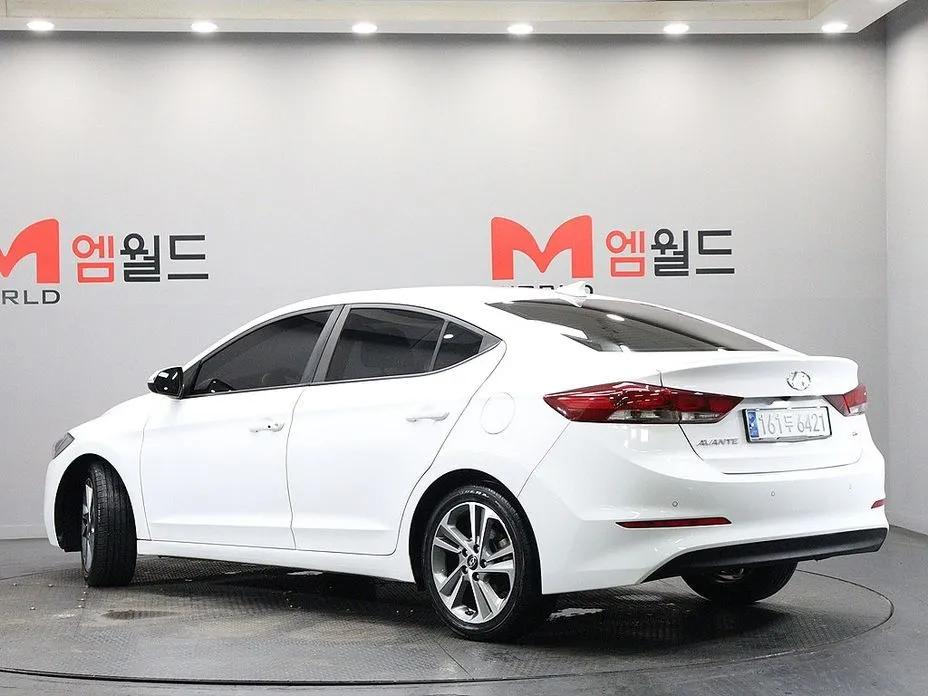 Hyundai AVANTE