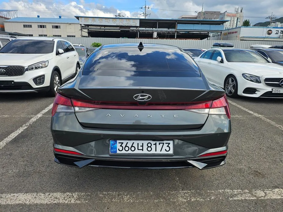 Hyundai AVANTE