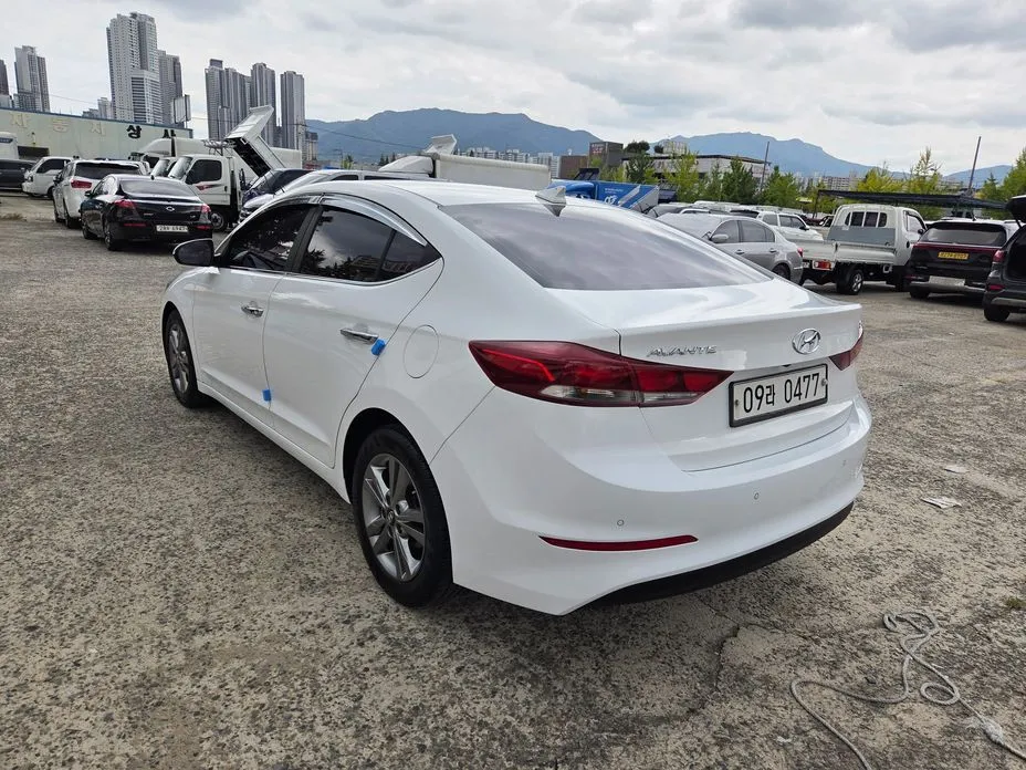 Hyundai AVANTE