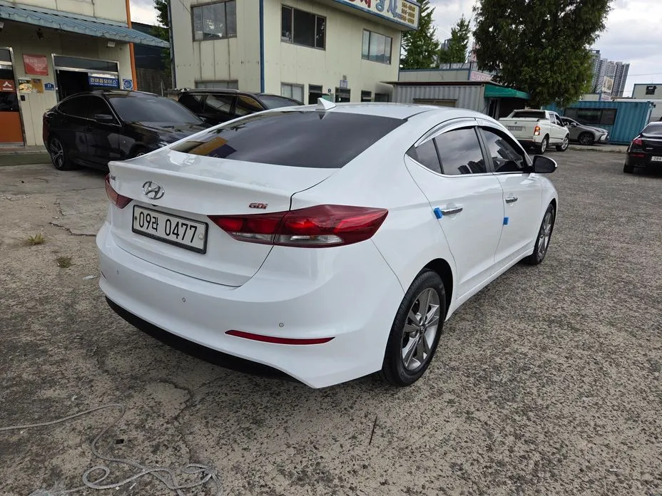 Hyundai AVANTE