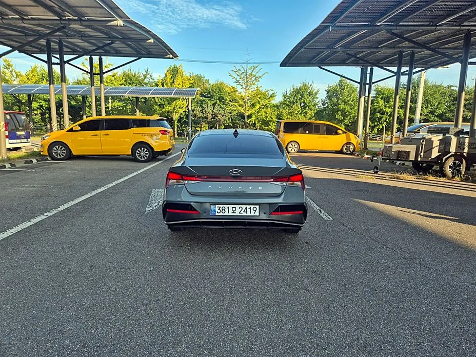 Hyundai AVANTE