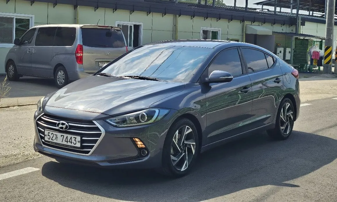 Hyundai AVANTE