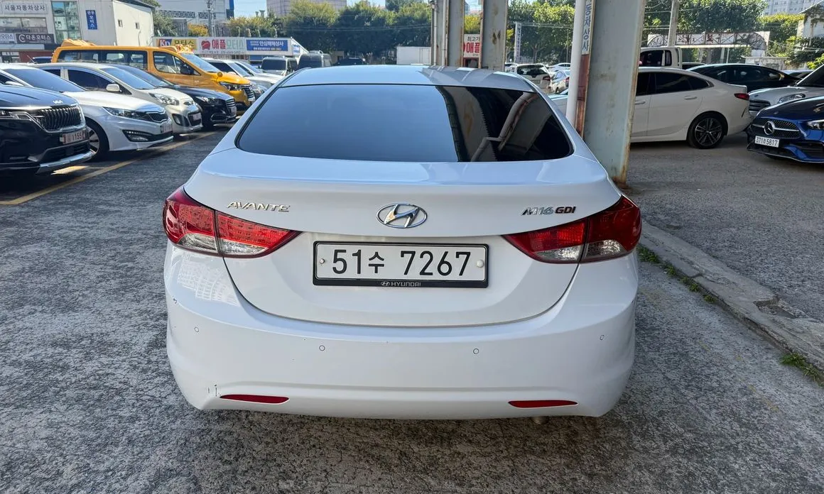 Hyundai AVANTE