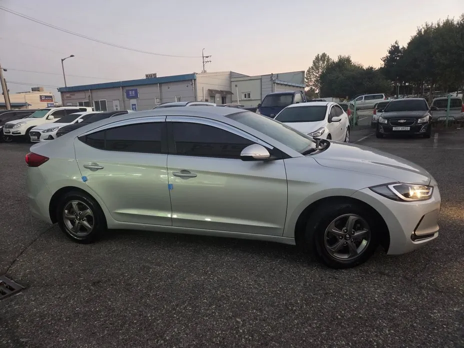 Hyundai AVANTE