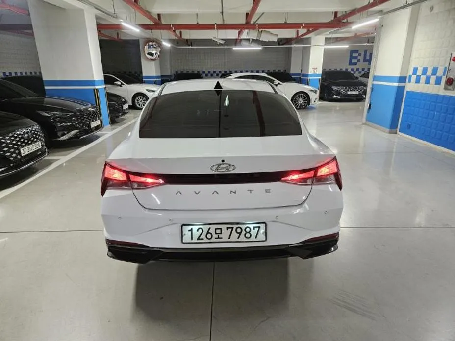 Hyundai AVANTE