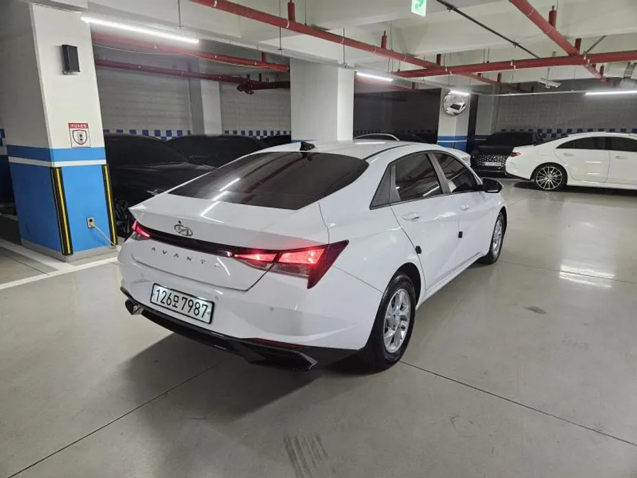 Hyundai AVANTE