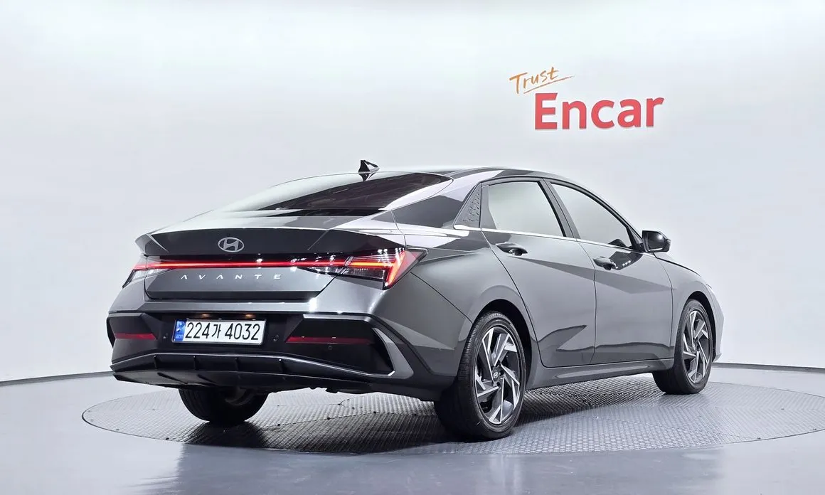 Hyundai AVANTE